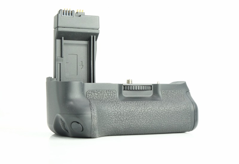 CANON BG-E8 Battery Grip pro EOS 550/600/650/700