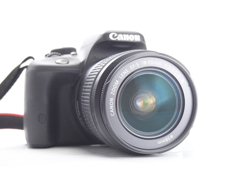 Canon 100D + Canon 18-55mm III TOP