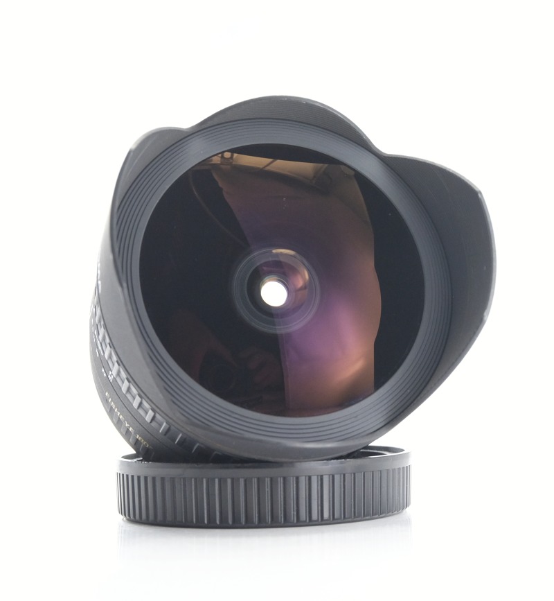 SIGMA 15 mm f/2,8 EX DG Fisheye pro Canon EF