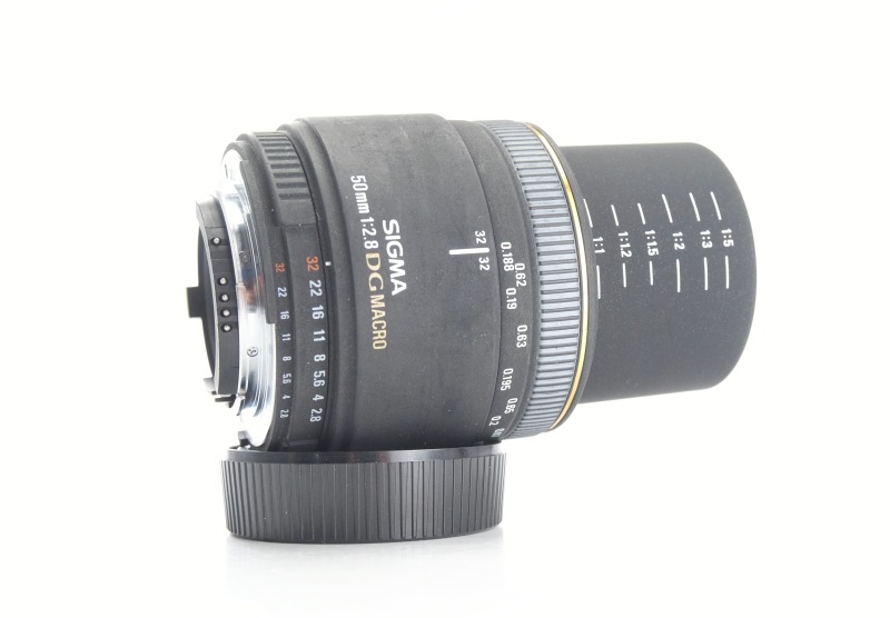 Sigma 50mm f/2.8 EX DG MACRO pro Nikon