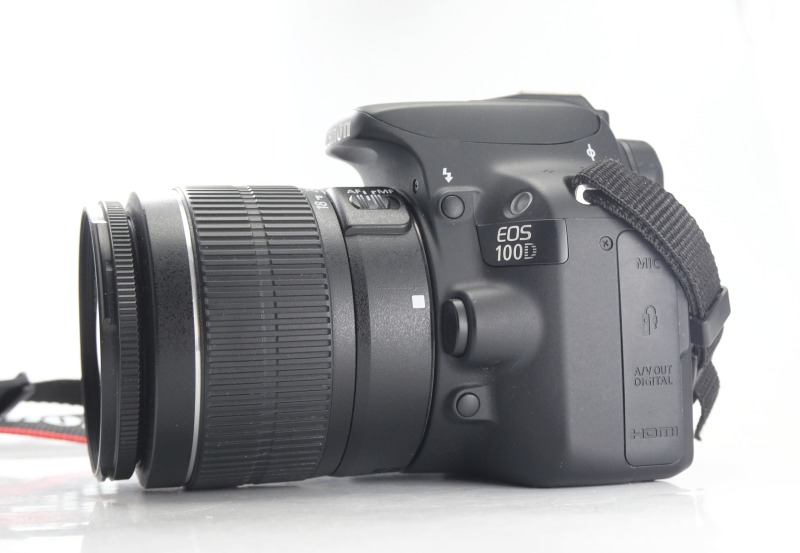 Canon 100D + Canon 18-55mm III