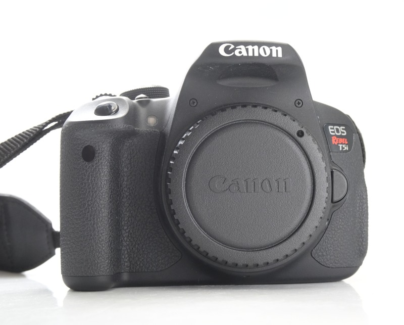 Canon EOS 700D  Rebel TOP