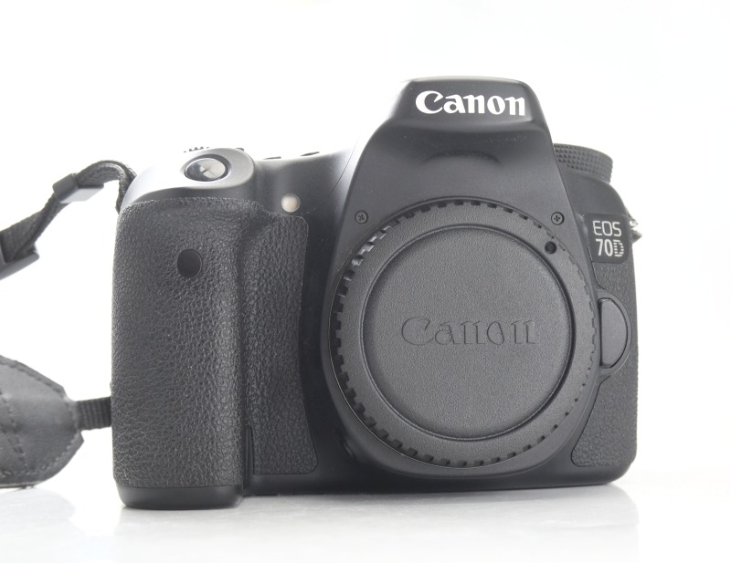 Canon EOS 70D  TOP