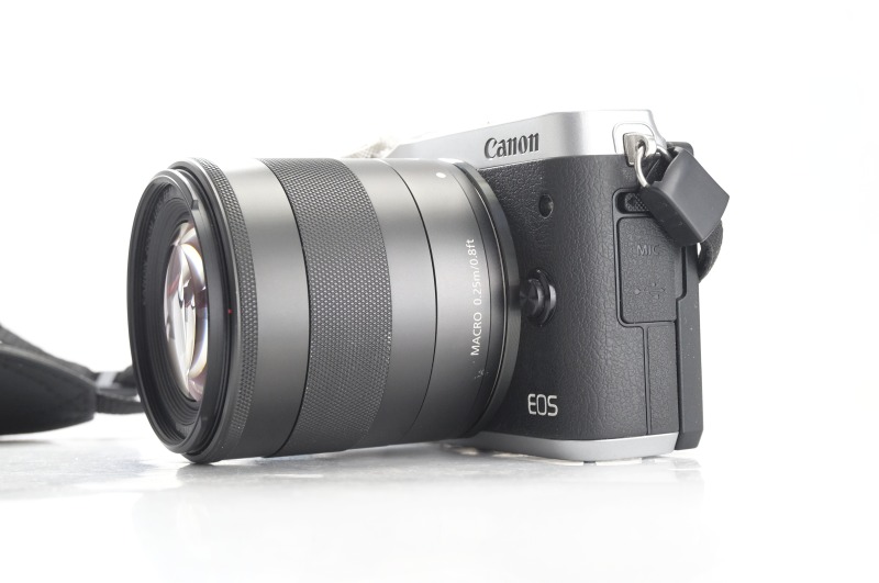CANON EOS M6 + 18-55mm TOP