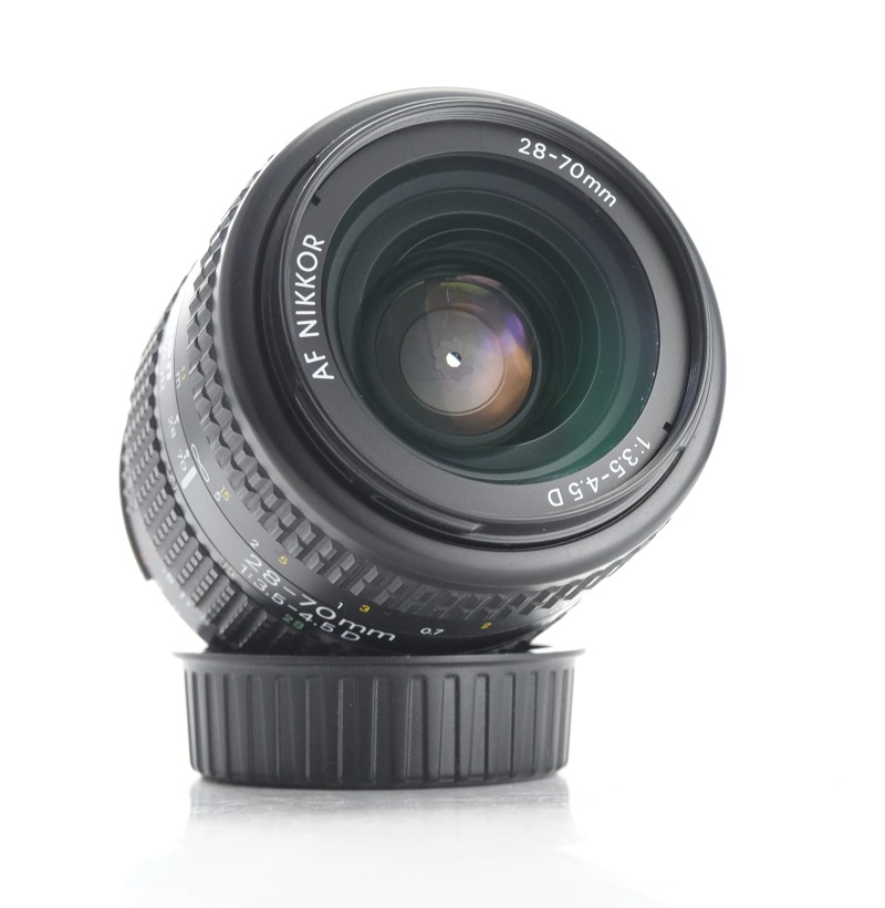 Nikon Nikkor AF 28-70mm f3.5-4.5 D TOP