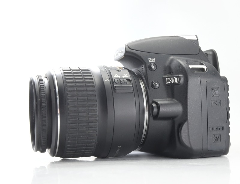 Nikon D3100 + 18-55mm AFS