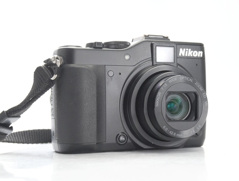 Nikon CoolPix P7000