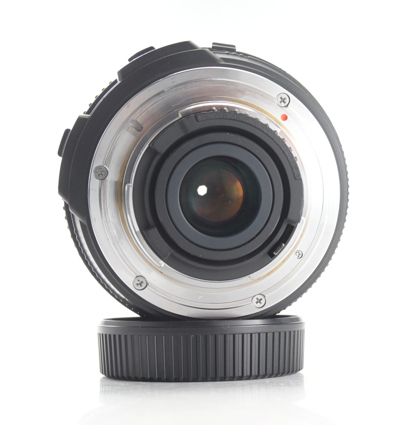 Sigma 18-200 mm f/3,5-6,3 DC Macro OS HSM pro Nikon