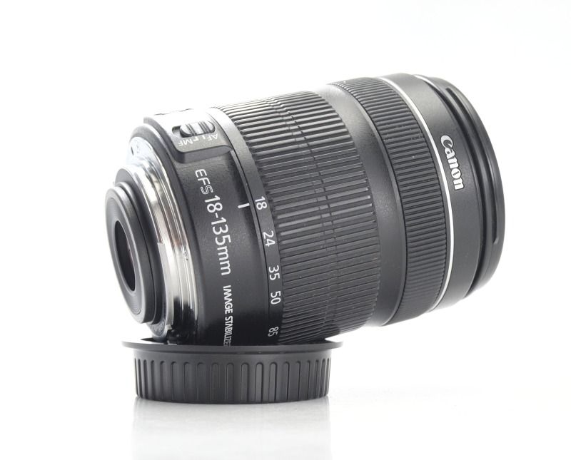CANON EF-S 18-135 mm f/3,5-5,6 IS STM