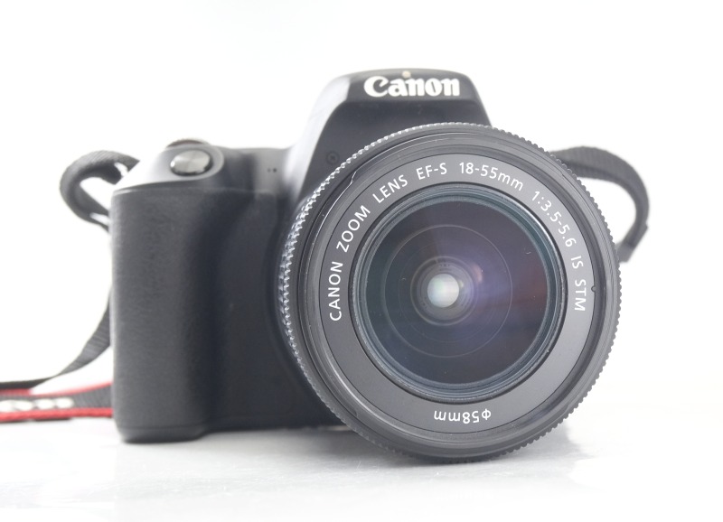 Canon 200D + Canon 18-55mm IS STM