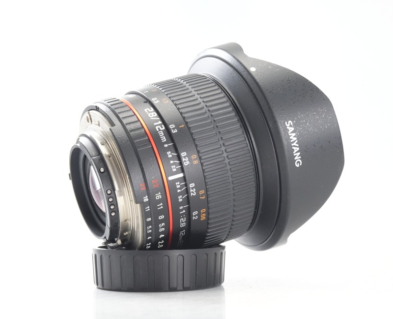 SAMYANG 12 mm f/2,8 ED AS NCS Fish-eye pro Nikon