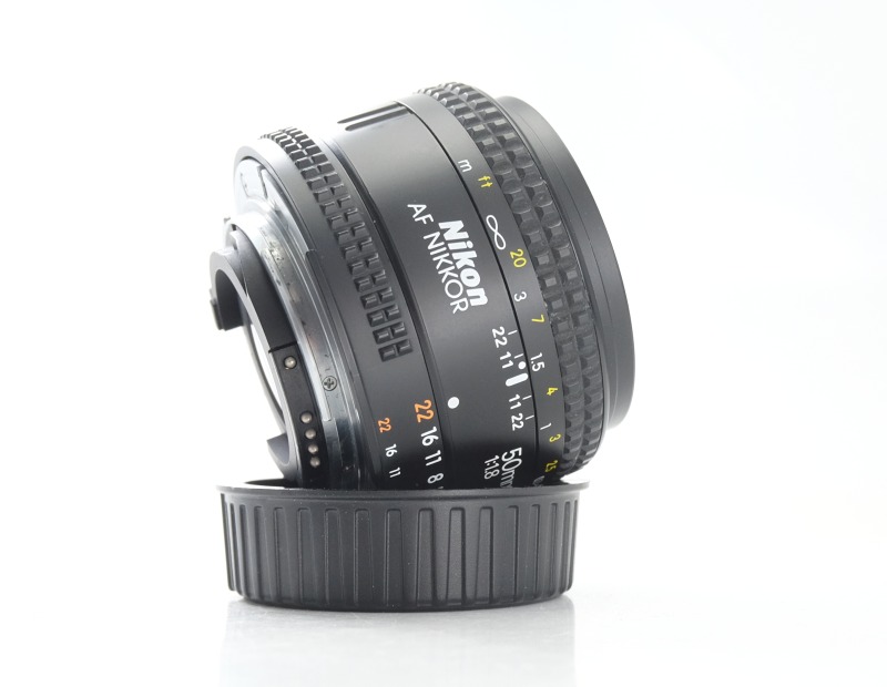 Nikon 50mm f/1.8 AF