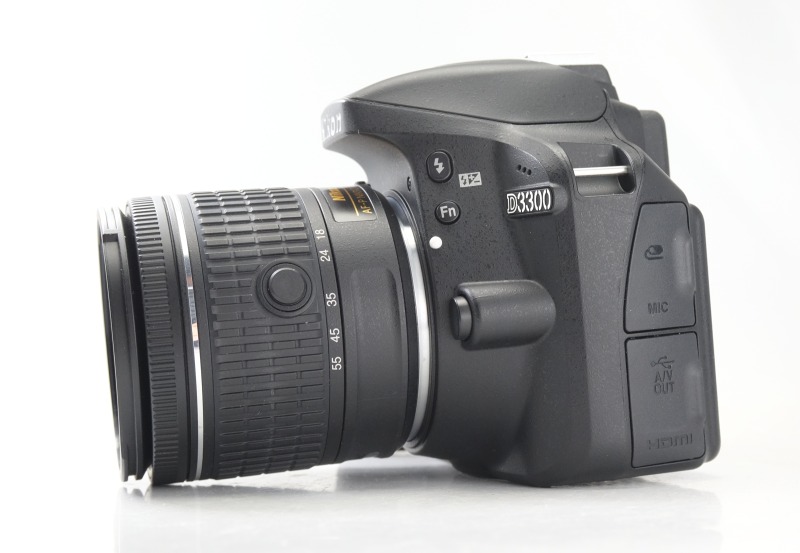 NIKON D3300 + 18-55mm VR TOP