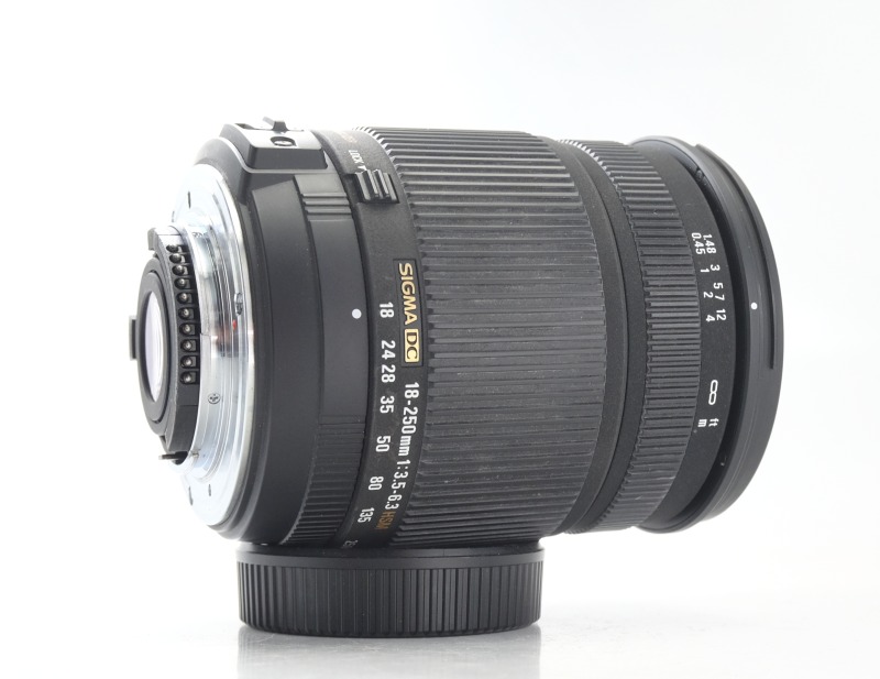 SIGMA 18-250 mm f/3,5-6,3 DC OS HSM pro Nikon