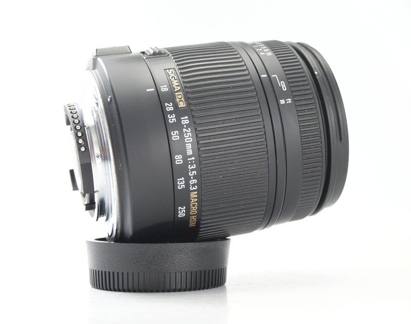 SIGMA 18-250 mm f/3,5-6,3 DC OS HSM Macro pro Nikon
