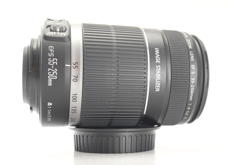 CANON EF-S 55-250 mm f/4-5,6 IS  TOP