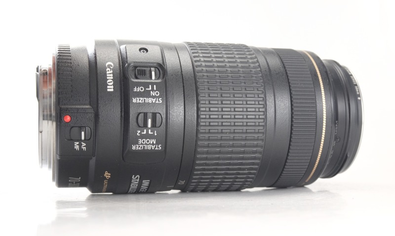 CANON EF 70-300 mm f/4-5,6 IS USM