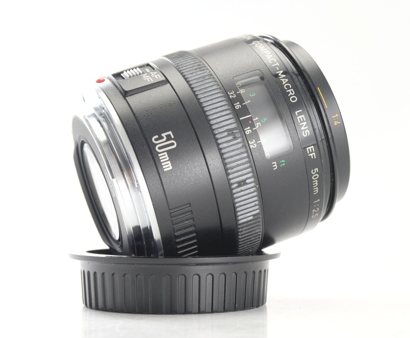 Canon EF 50mm f/2,5 Compact-macro