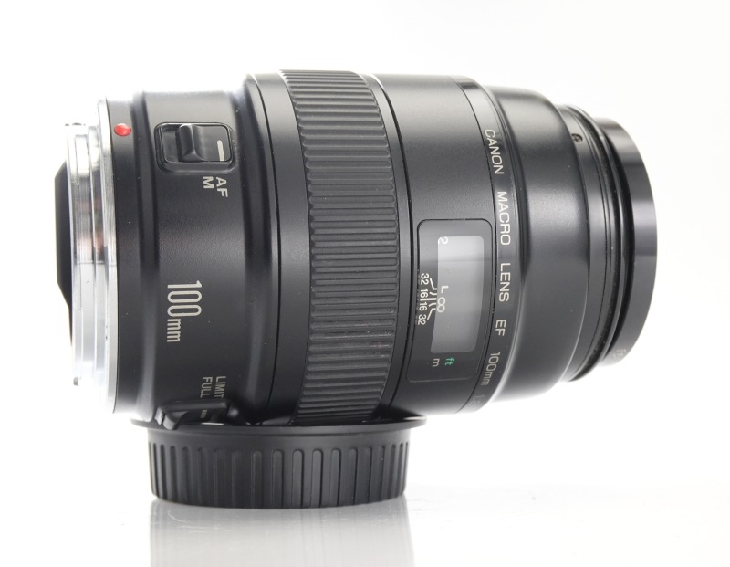 Canon EF 100mm f/2.8 Macro