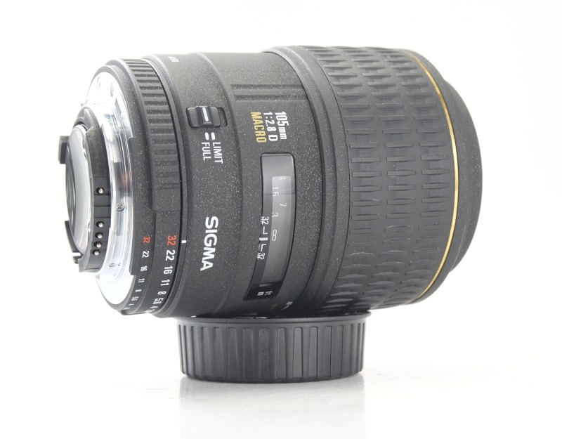 Sigma 105mm F 2,8 EX D MACRO pro Nikon