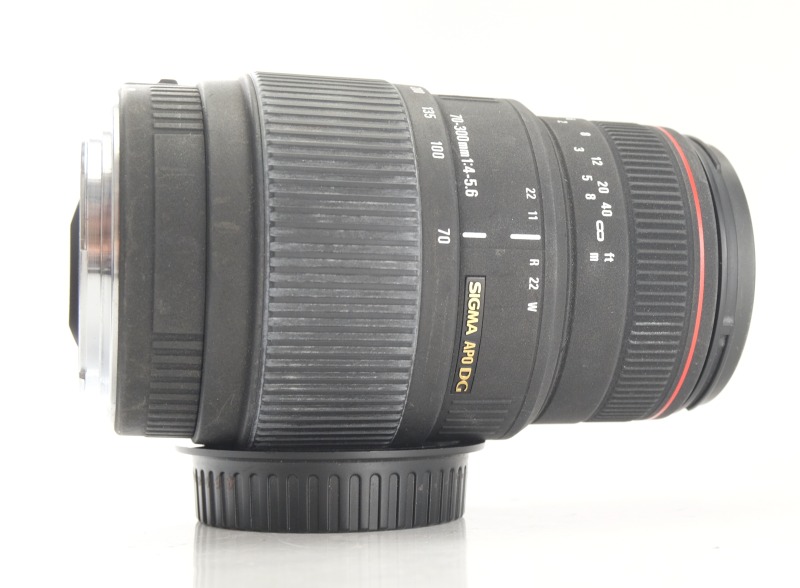 SIGMA 70-300 mm f/4-5,6 DG APO pro Canon
