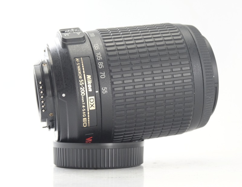 NIKON 55-200 mm f/4-5,6 G AF-S DX ED VR TOP