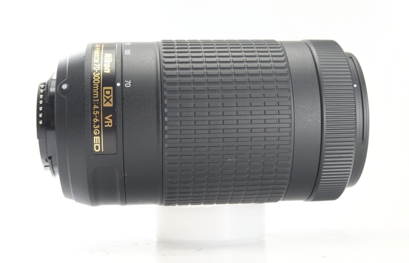 NIKON 70-300 mm f/4,5-6,3 G AF-P DX ED VR TOP