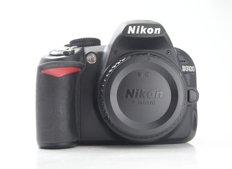 Nikon D3100 TOP