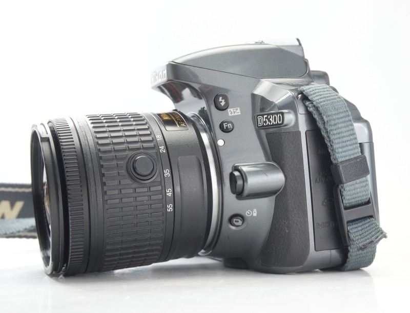Nikon D5300  + 18-55mm VR