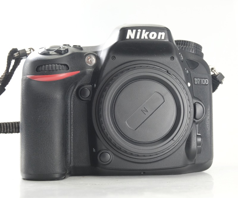 NIKON D7100 TOP