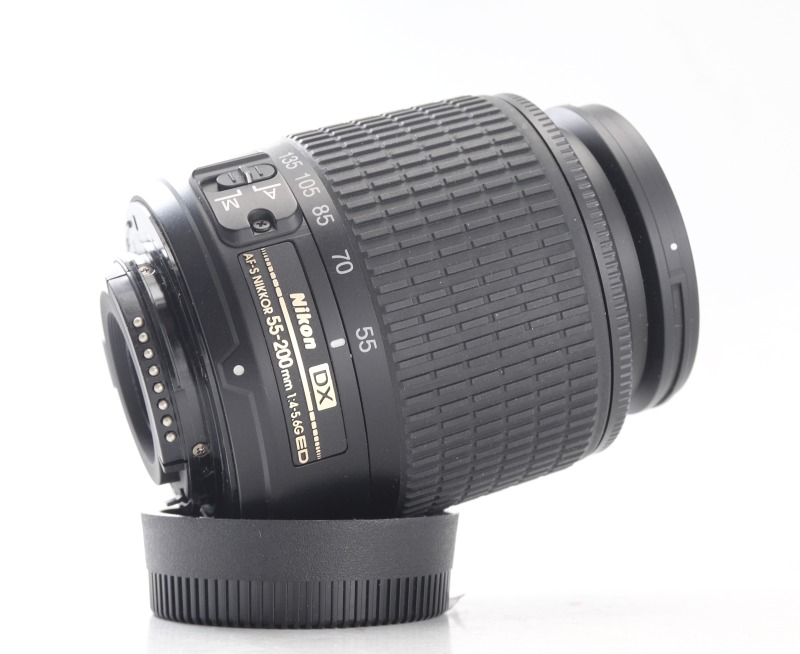 NIKON 55-200 mm f/4-5,6 G AF-S DX ED