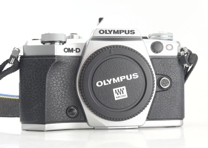 OLYMPUS E-M5 Mark II TOP