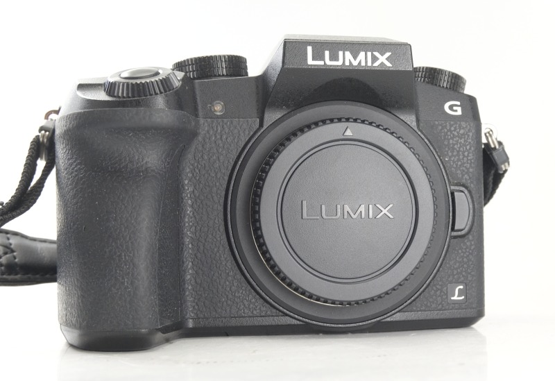 PANASONIC Lumix DMC-G7