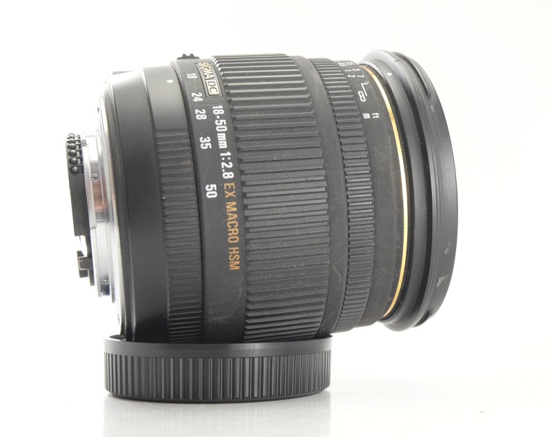 SIGMA 18-50 mm f/2,8 EX HSM pro Nikon