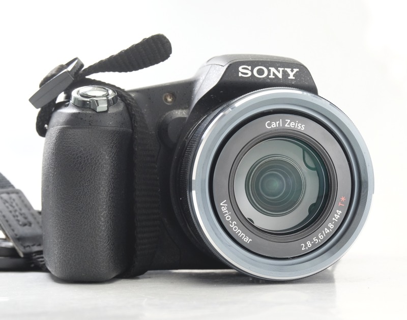 SONY CyberShot DSC-HX100V