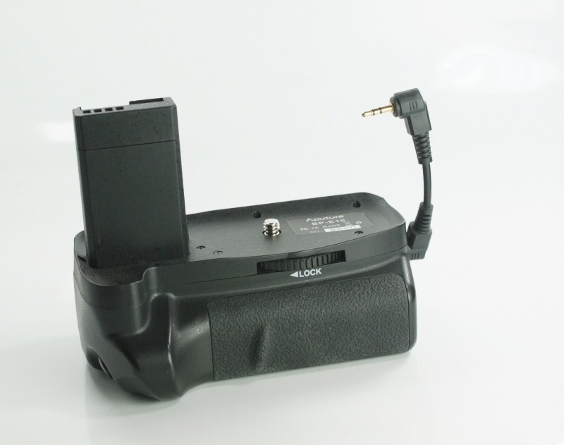 APUTURE bateriový grip BP-E10 pro Canon EOS 1100D