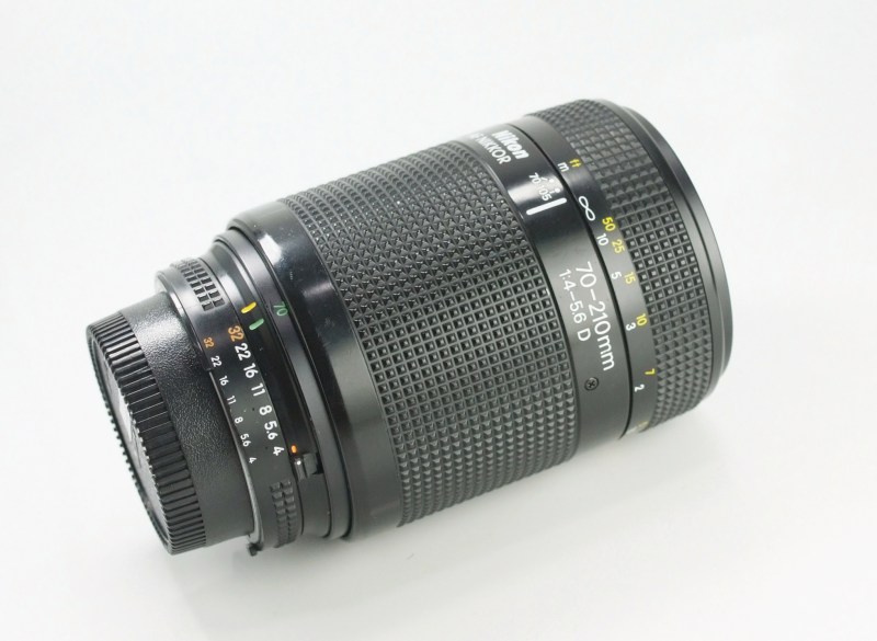 Nikon Nikkor AF 70-210mm D SUPER STAV